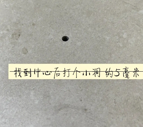 湘桥瓷砖空鼓维修公司专业解答在瓷砖铺贴过程中，如果砂料搅拌不均匀，将会带来以下问题